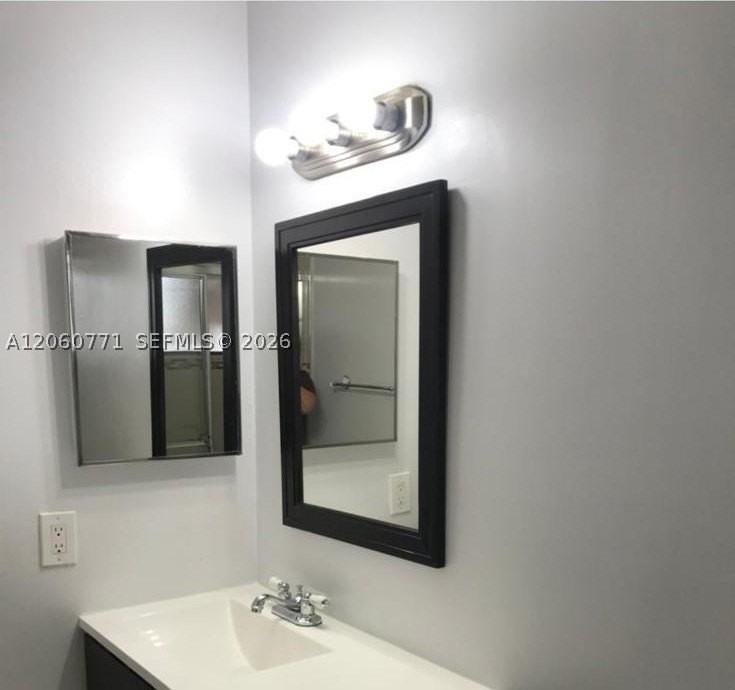 6704 Sw 147th Ct - Photo 6 of 8