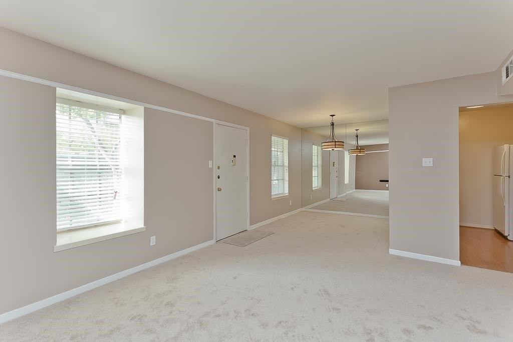 9029 Gaylord Dr - Photo 7 of 23
