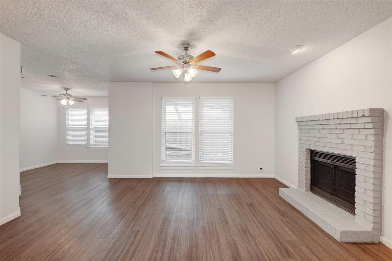 11406 Ptarmigan Dr - Photo 6 of 26