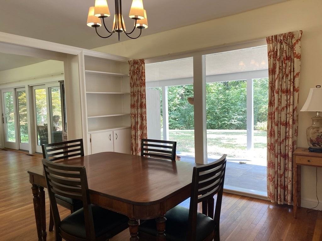 60 Shaw Dr - Photo 5 of 42