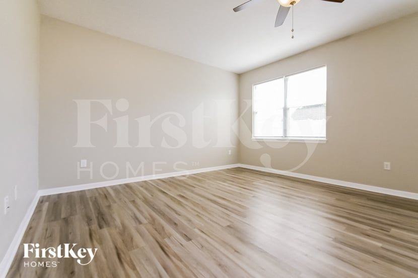 5212 Krenson Woods Way - Photo 2 of 16