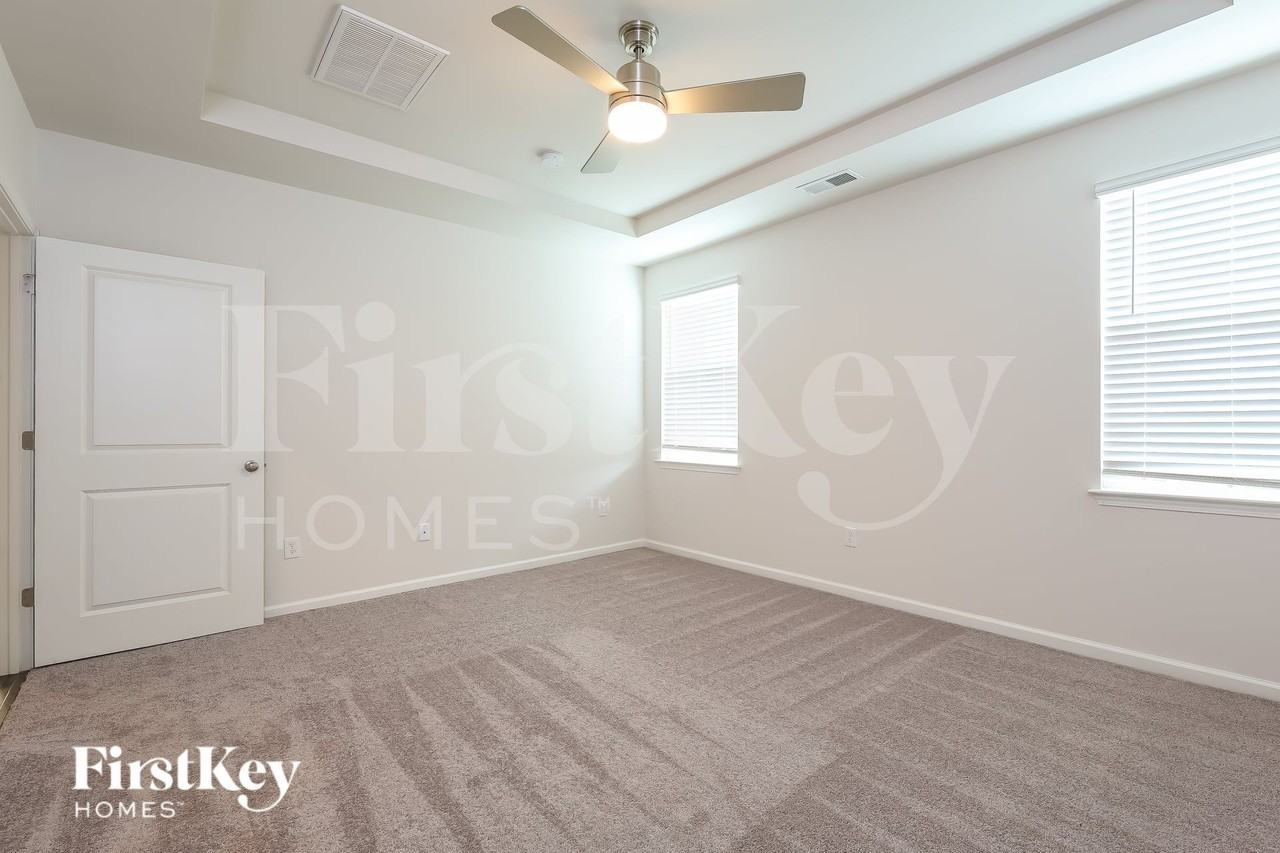 419 Stonefence Dr - Photo 7 of 16