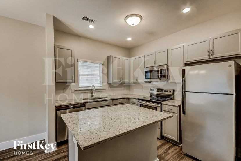 2227 5th Ave S - Photo 5 of 15