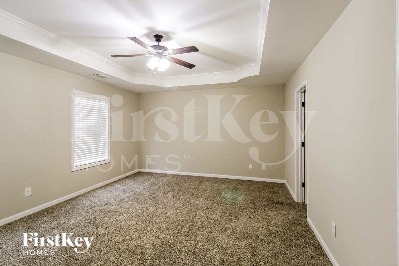 365 White Birch Ln - Photo 5 of 16
