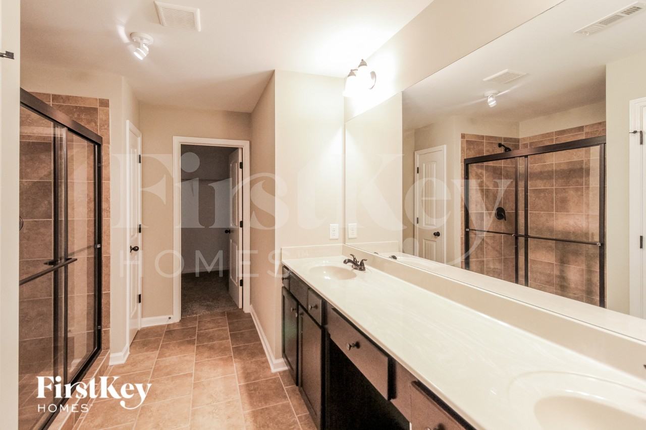 365 White Birch Ln - Photo 7 of 16