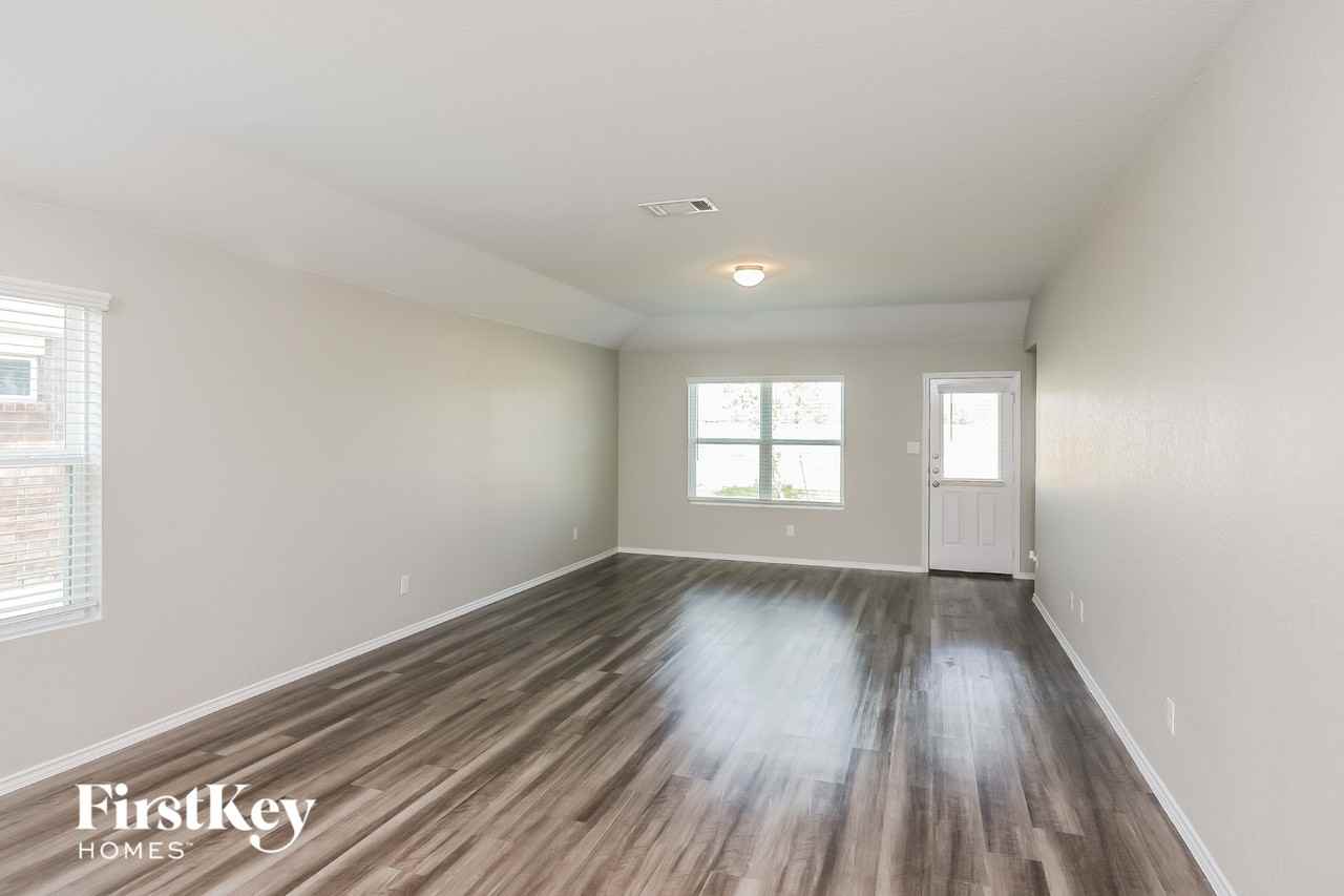 8527 Lamus Wheel - Photo 2 of 15