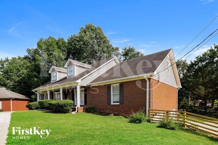5263 Highland Trace Cir - Photo 2 of 15