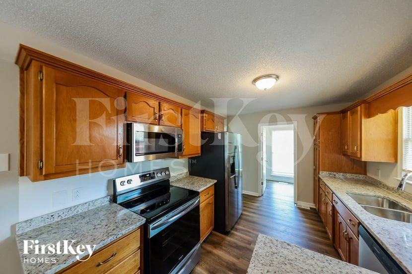 5263 Highland Trace Cir - Photo 7 of 15