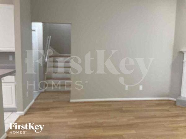 1149 Durbin Parke Dr - Photo 4 of 11