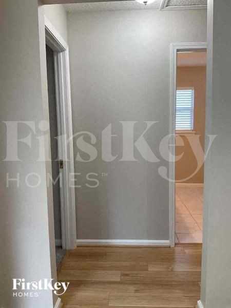 1149 Durbin Parke Dr - Photo 5 of 11