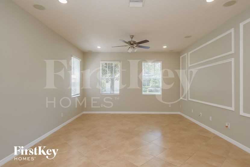 9004 Sienna Moss Ln - Photo 3 of 16