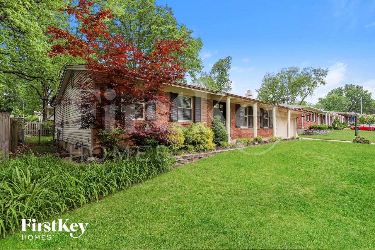 7235 Forestate Dr - Photo 2 of 15