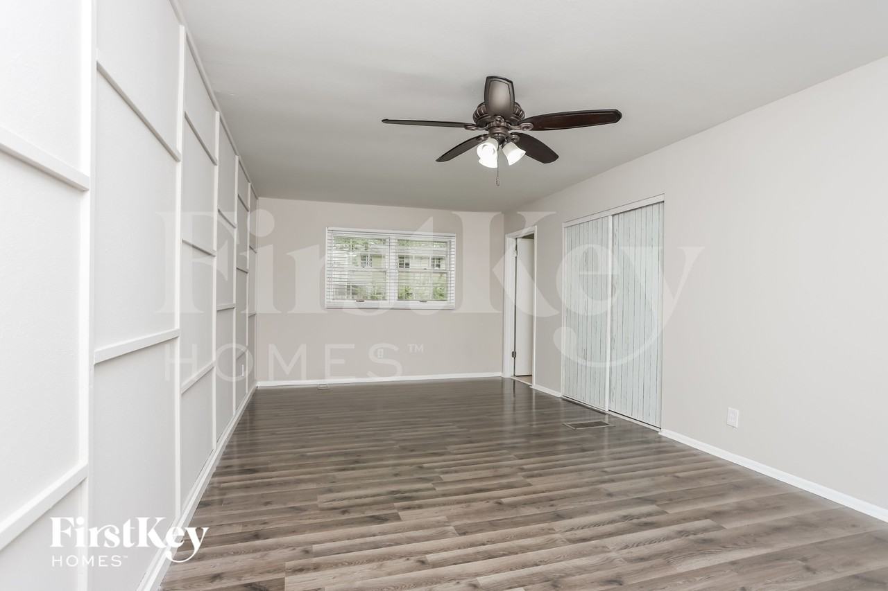 7235 Forestate Dr - Photo 7 of 15