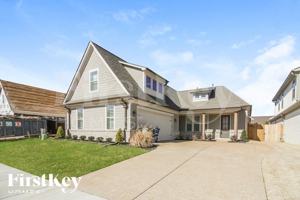 featured image of 10242 Evergreen Manor Cv