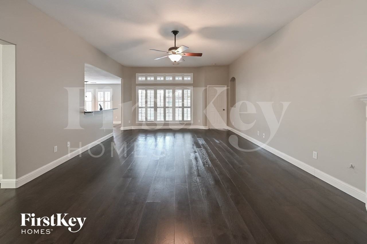 16611 Cypress Marsh Ct - Photo 2 of 15
