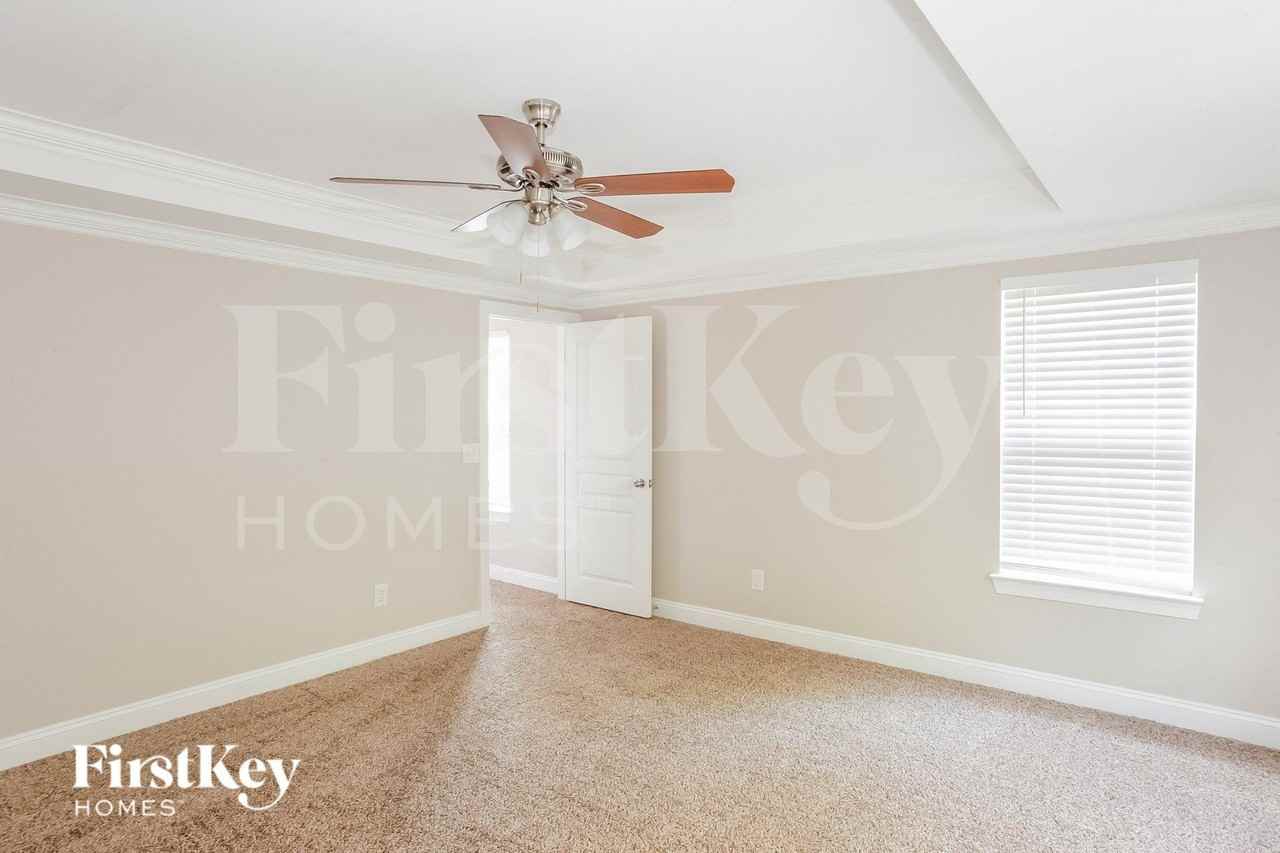 10125 Allison Taylor Ct - Photo 7 of 15