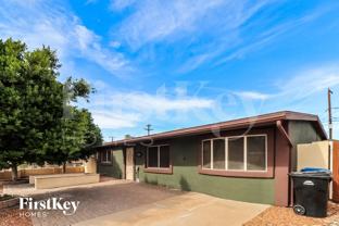 2206 E Arbor Cir - Photo 1 of 1