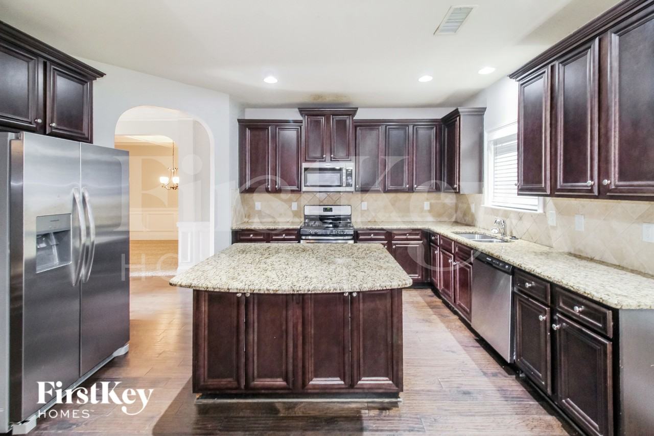 4420 Balsam Bark Dr - Photo 5 of 16