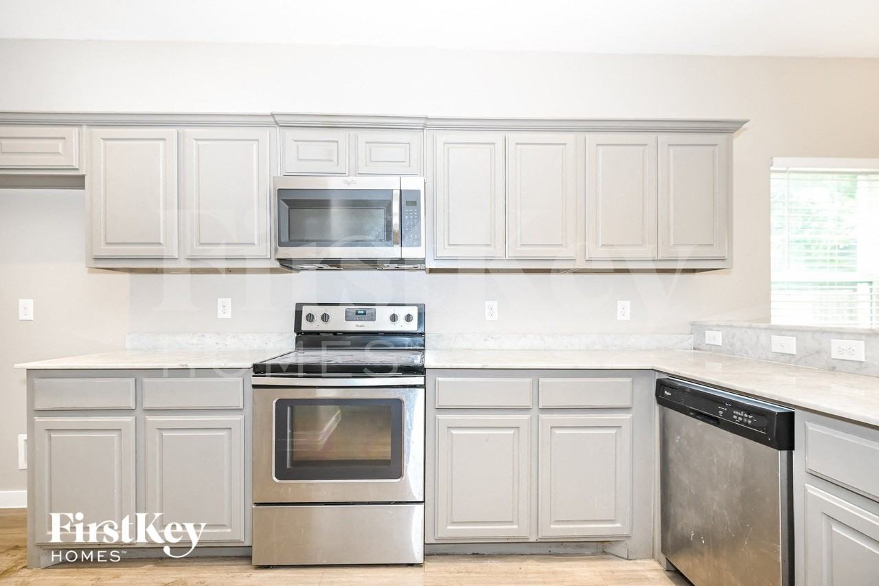 9935 Rio Doso Dr - Photo 5 of 15