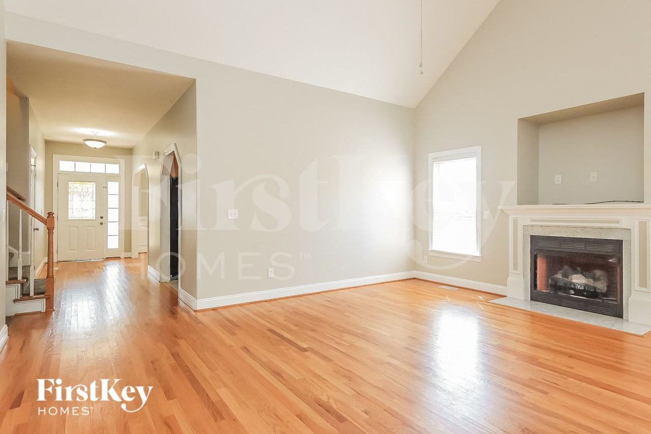 85 Great Oak Dr - Photo 6 of 16