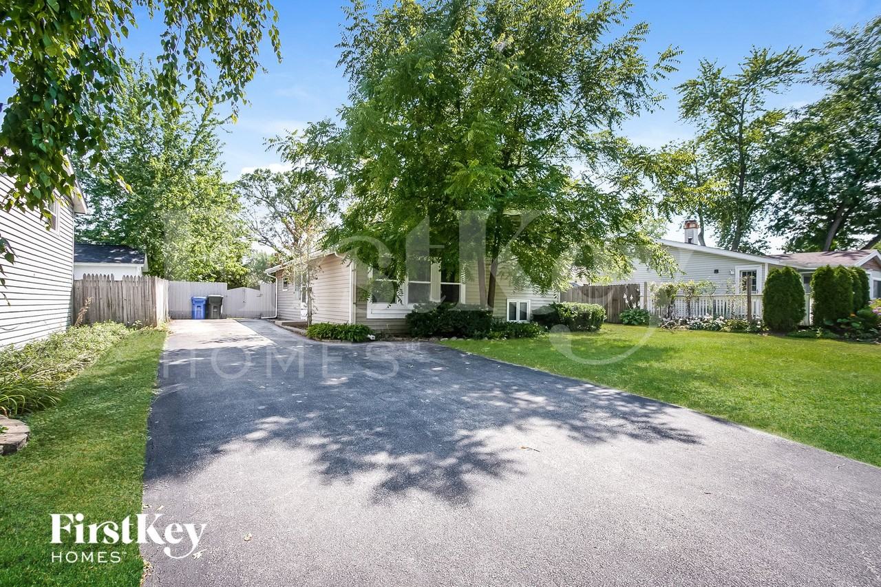 529 Apache Ave - Photo 2 of 15