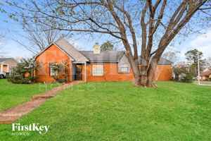 featured image of 4415 Sunnyslope Dr