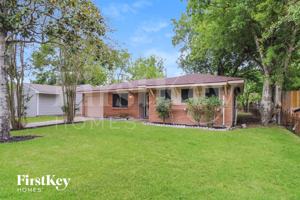 featured image of 4415 Akard St