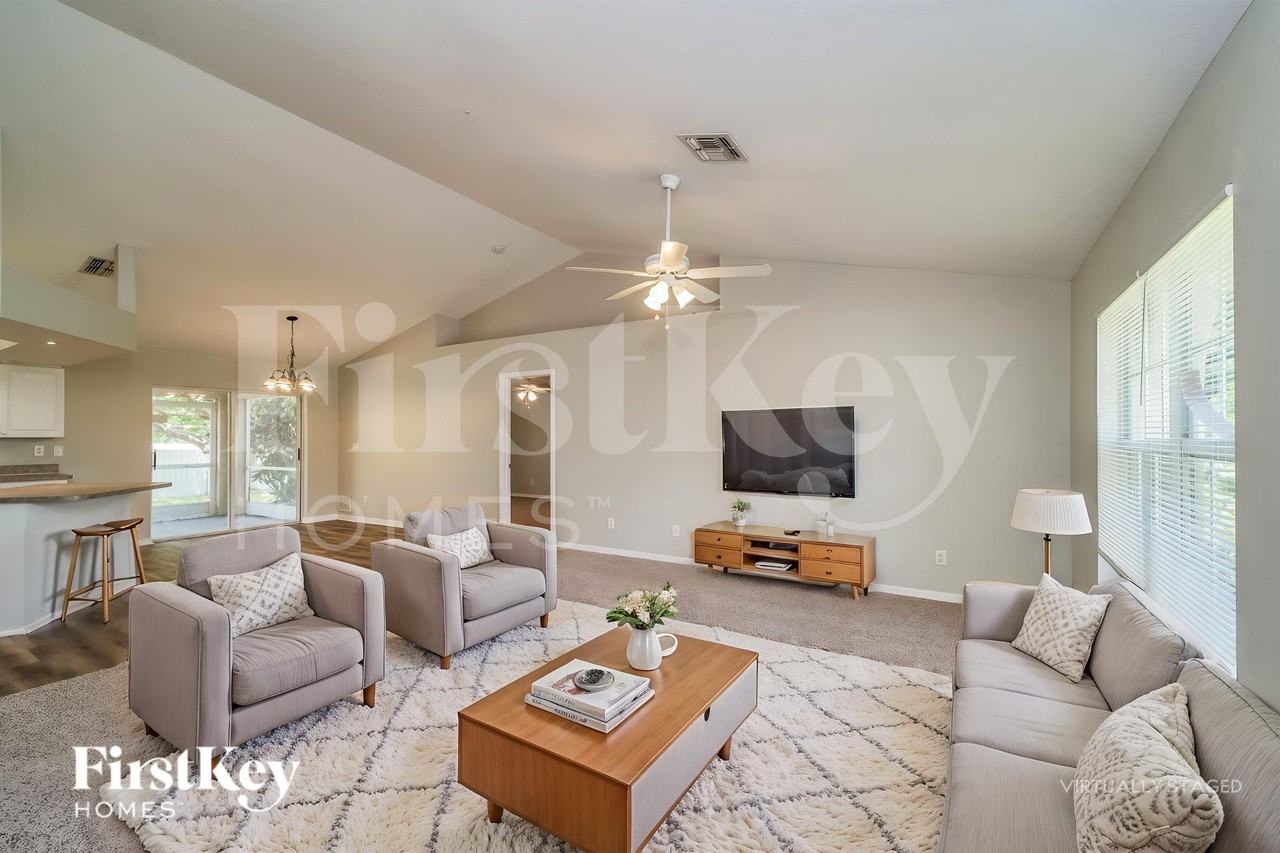 4128 Neavenue - Photo 4 of 19