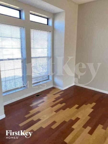 3012 Ambarwent Rd - Photo 2 of 10