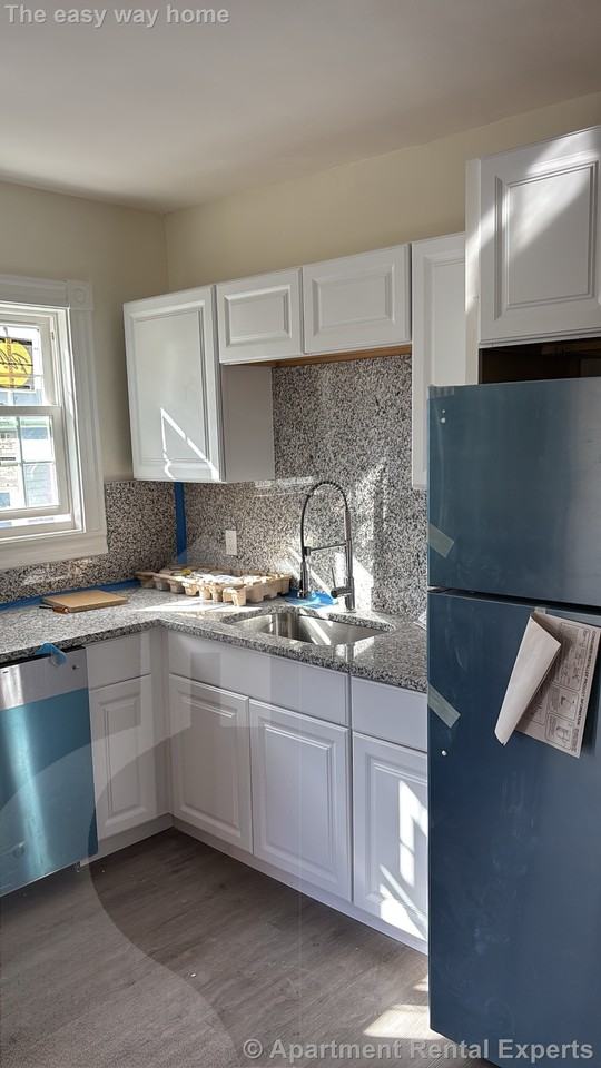 76 Conwell Ave #3 - Photo 2 of 11