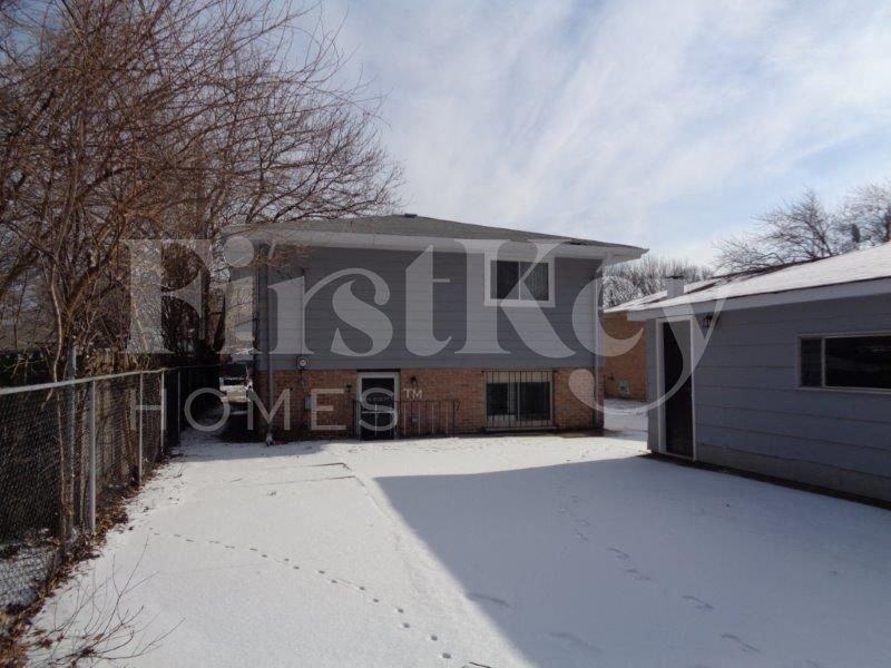 14812 Ellis Ave - Photo 2 of 15
