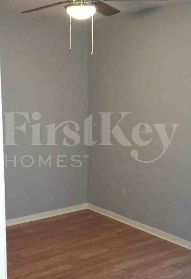 13322 Gendley Dr - Photo 5 of 13