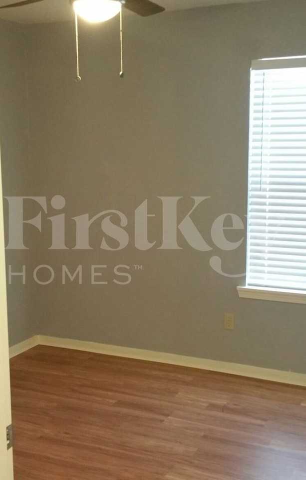 13322 Gendley Dr - Photo 6 of 13