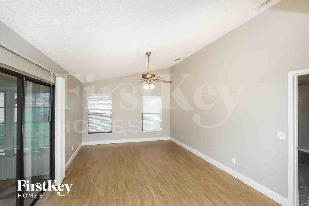 1253 Giralda Cir Nw - Photo 3 of 15
