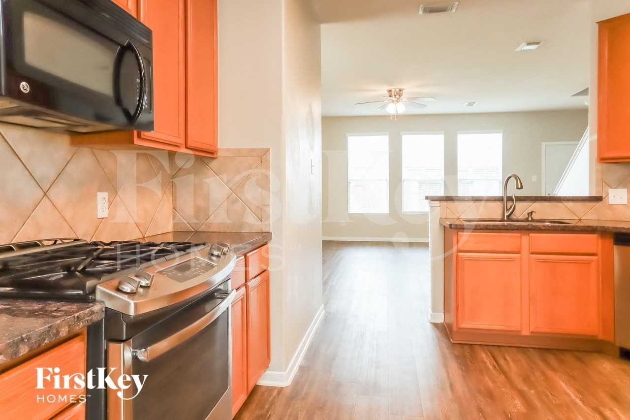 12314 Juniper Tree Ct - Photo 7 of 15