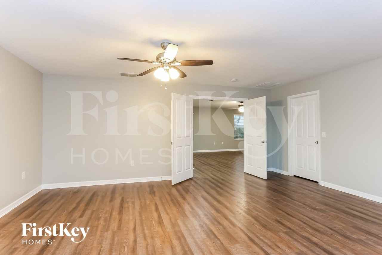 11533 Luckygem Dr - Photo 7 of 15