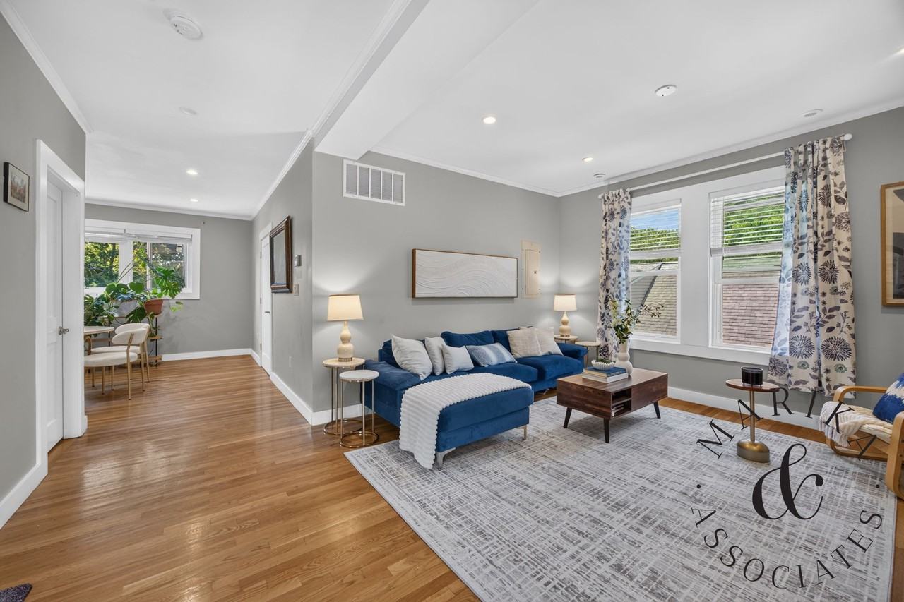 44 Worley St #2 - Photo 3 of 29