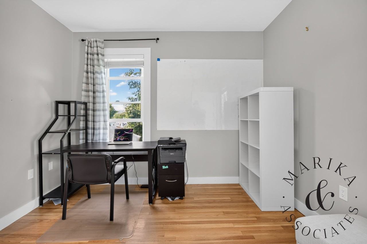 44 Worley St #2 - Photo 5 of 29