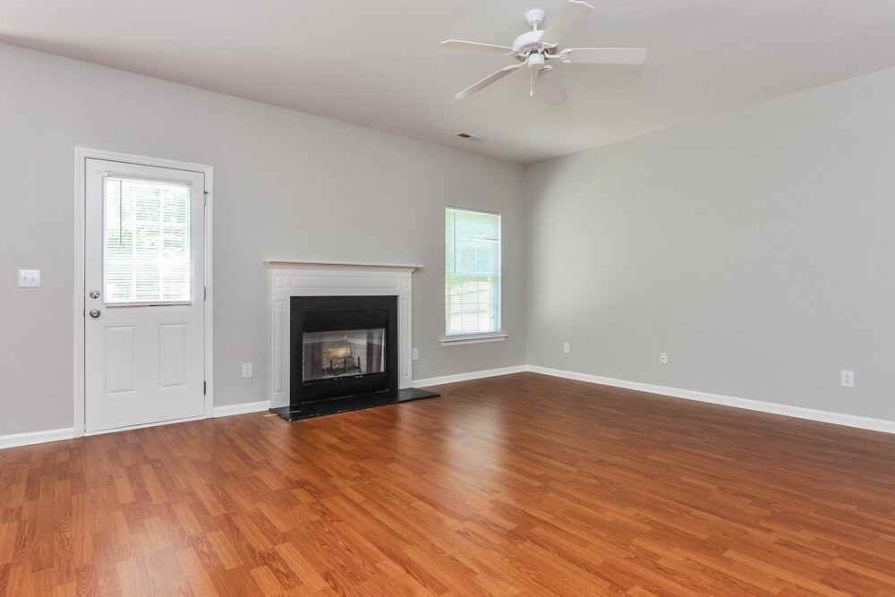 804 Red Oak Tree Dr - Photo 2 of 20