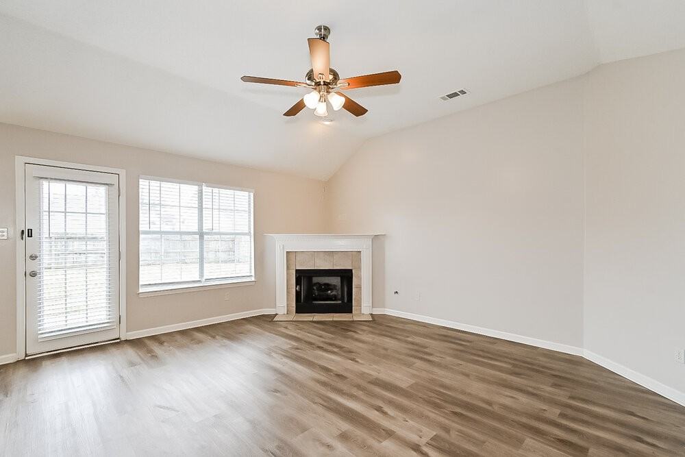 1483 S Goodlett Grove Cv - Photo 4 of 16