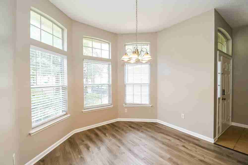 3949 Leatherwood Dr - Photo 5 of 16