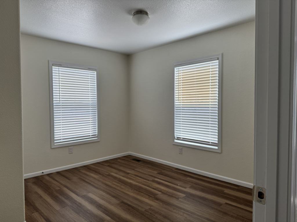 1111 N Lamb Blvd Spc 181 #181 - Photo 4 of 31