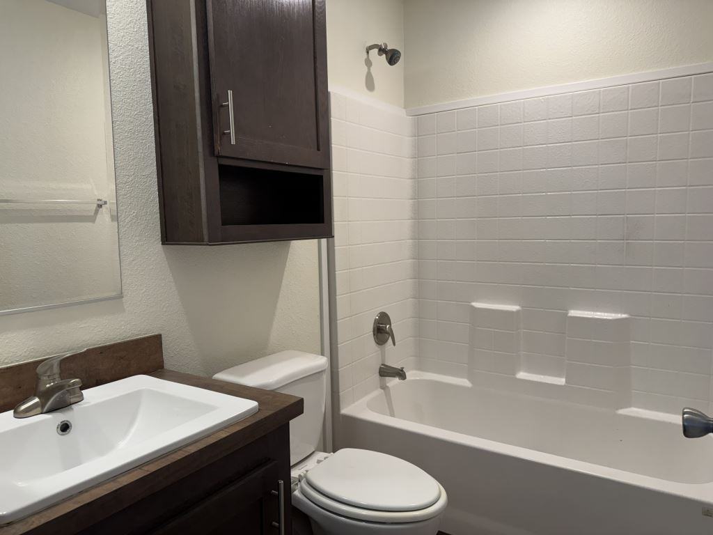 1111 N Lamb Blvd Spc 181 #181 - Photo 6 of 31