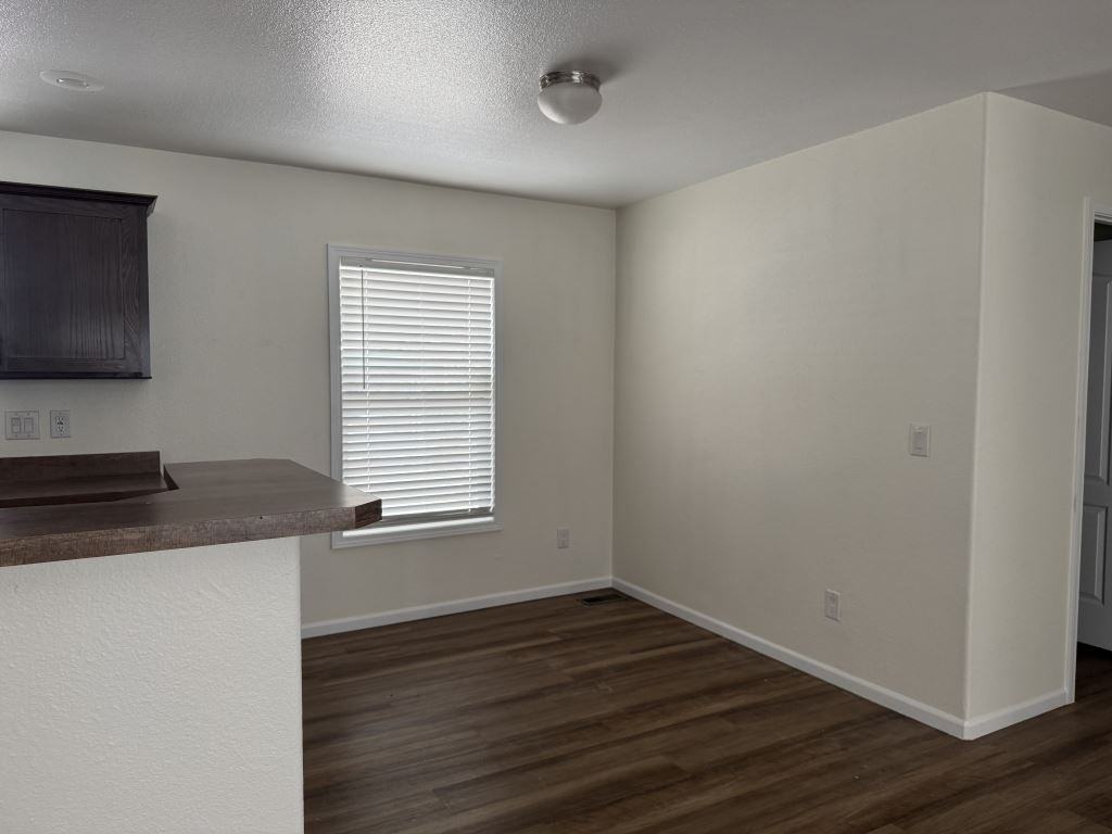 1111 N Lamb Blvd Spc 181 #181 - Photo 7 of 31