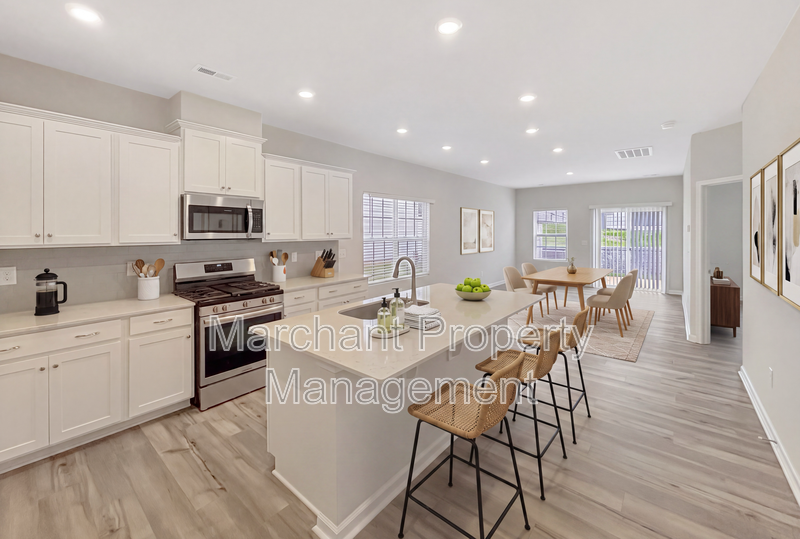 415 Batten Rd - Photo 6 of 30