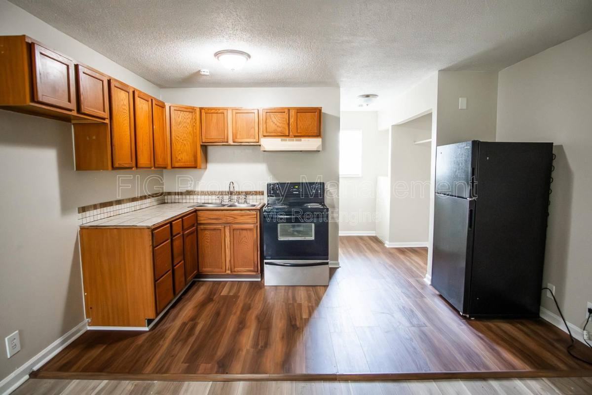 1806 Minnis Ave #8 - Photo 4 of 6
