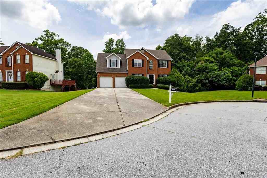 2432 Pendergrass Ln - Photo 2 of 47