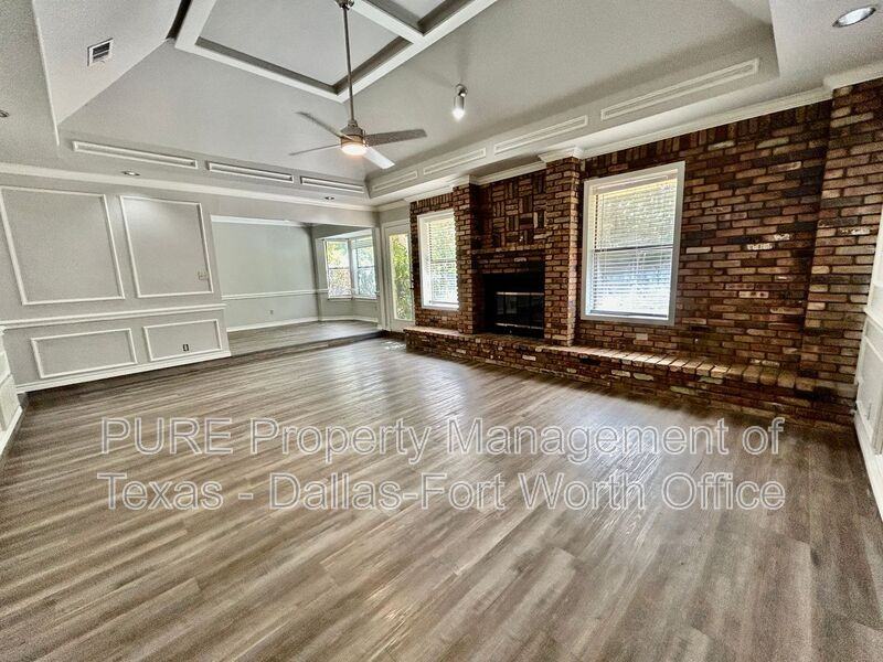 7729 Red Oak St - Photo 3 of 28