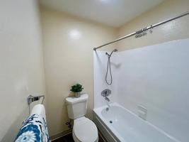featured image of 4680 Hamilton Ave