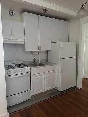 3731 86th St #15 - Photo 2 of 5